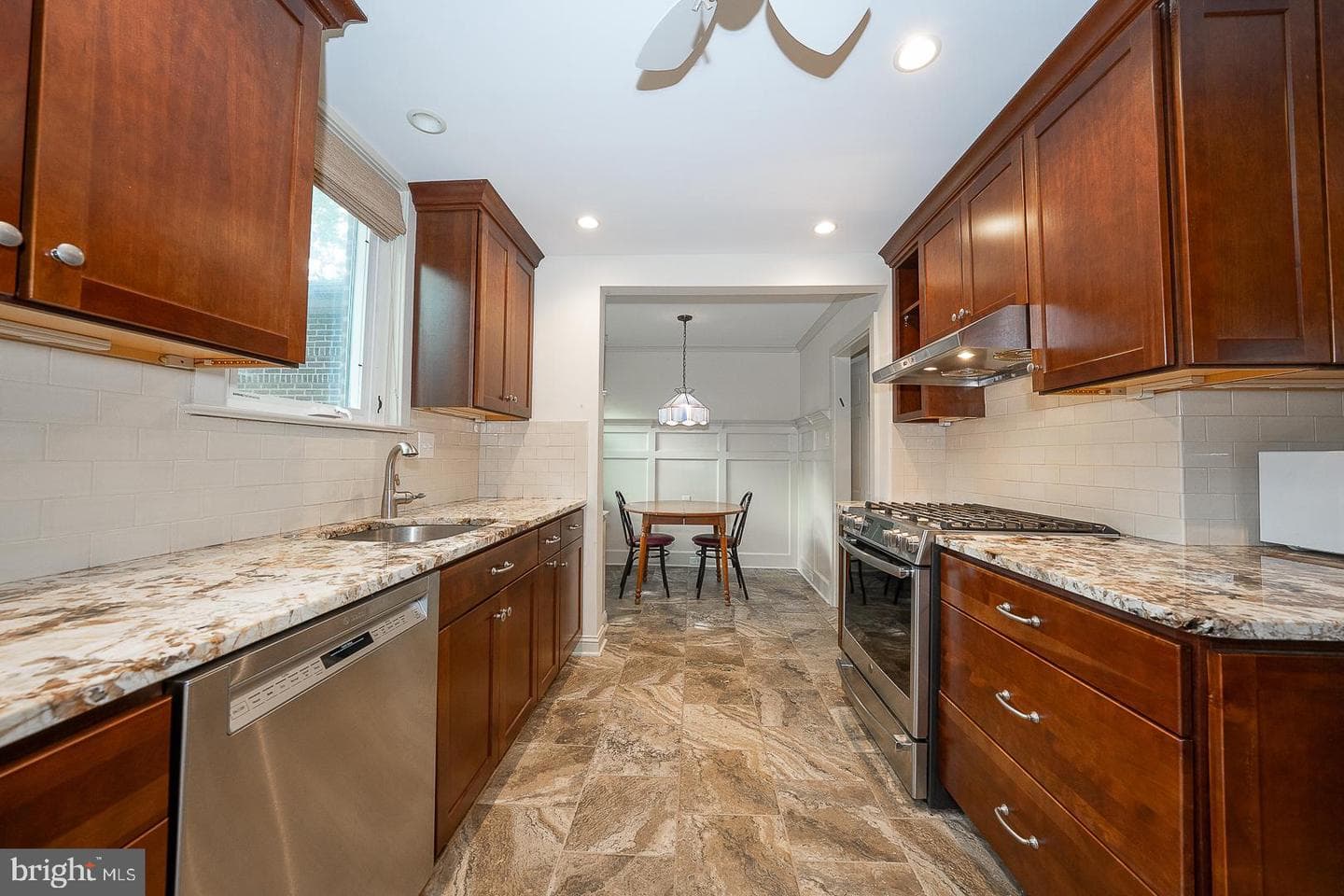 52 Rock Glen Road photo 6