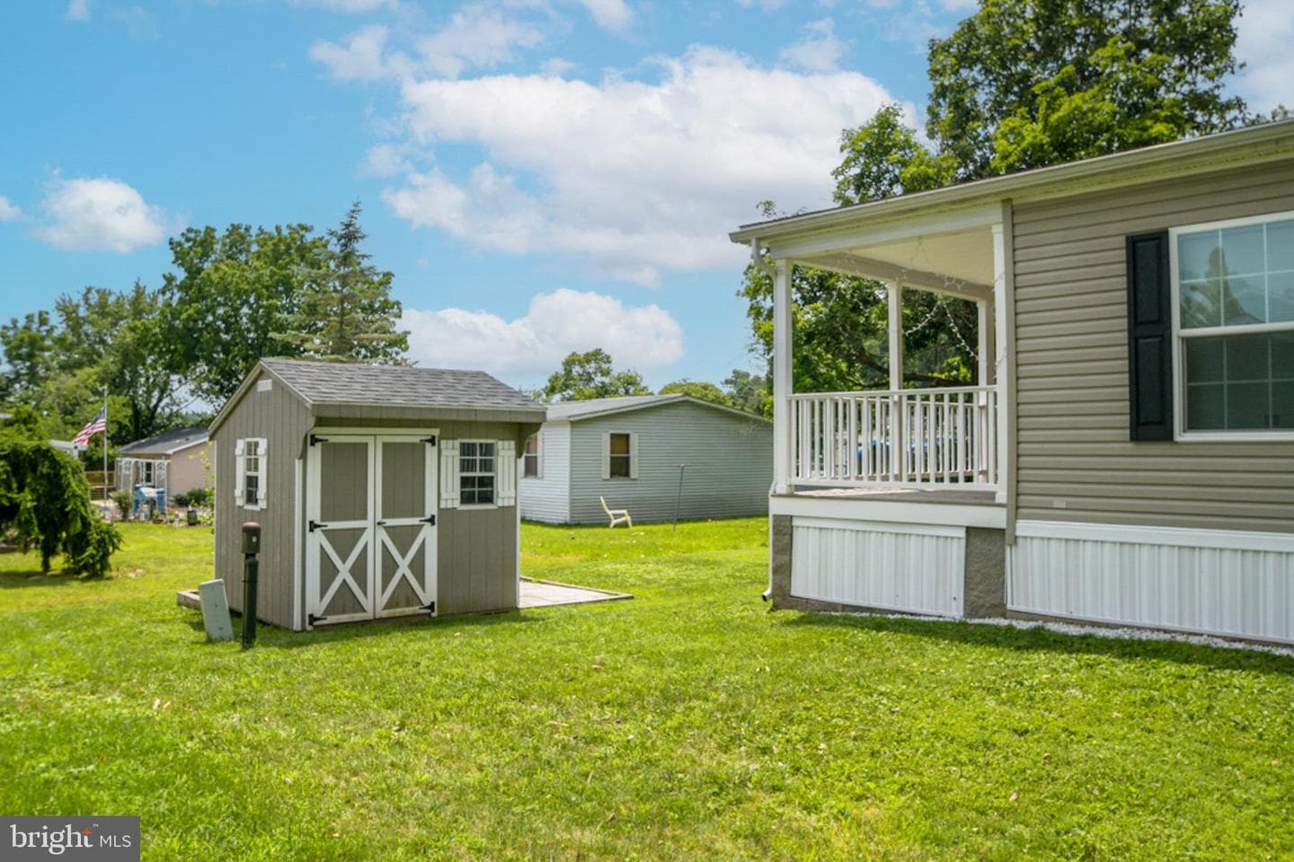 605 Willow Drive photo 31
