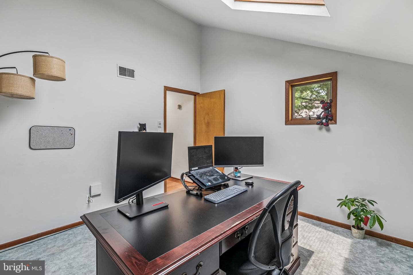 7 Haycroft Drive photo 33