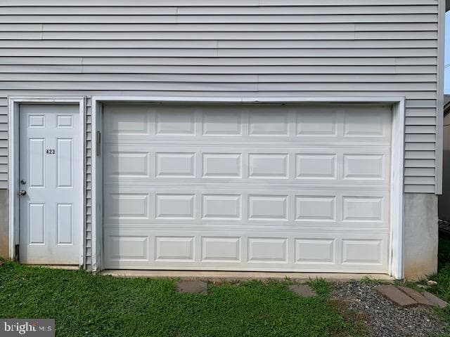 423 E Tenth Avenue photo 45