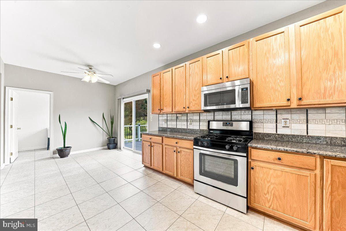 310 Country Ridge Drive photo 14
