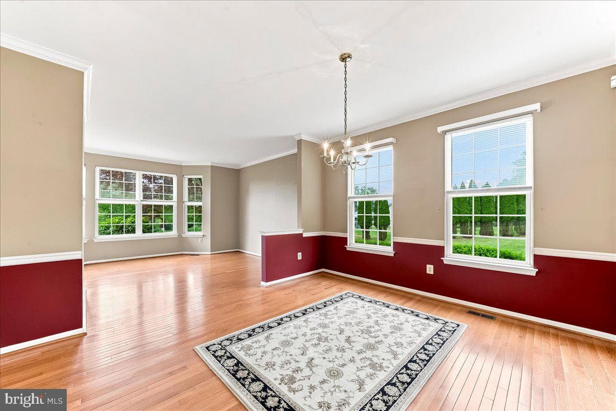 310 Country Ridge Drive photo 9