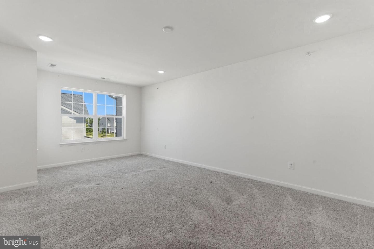 423 Barclays Way photo 27