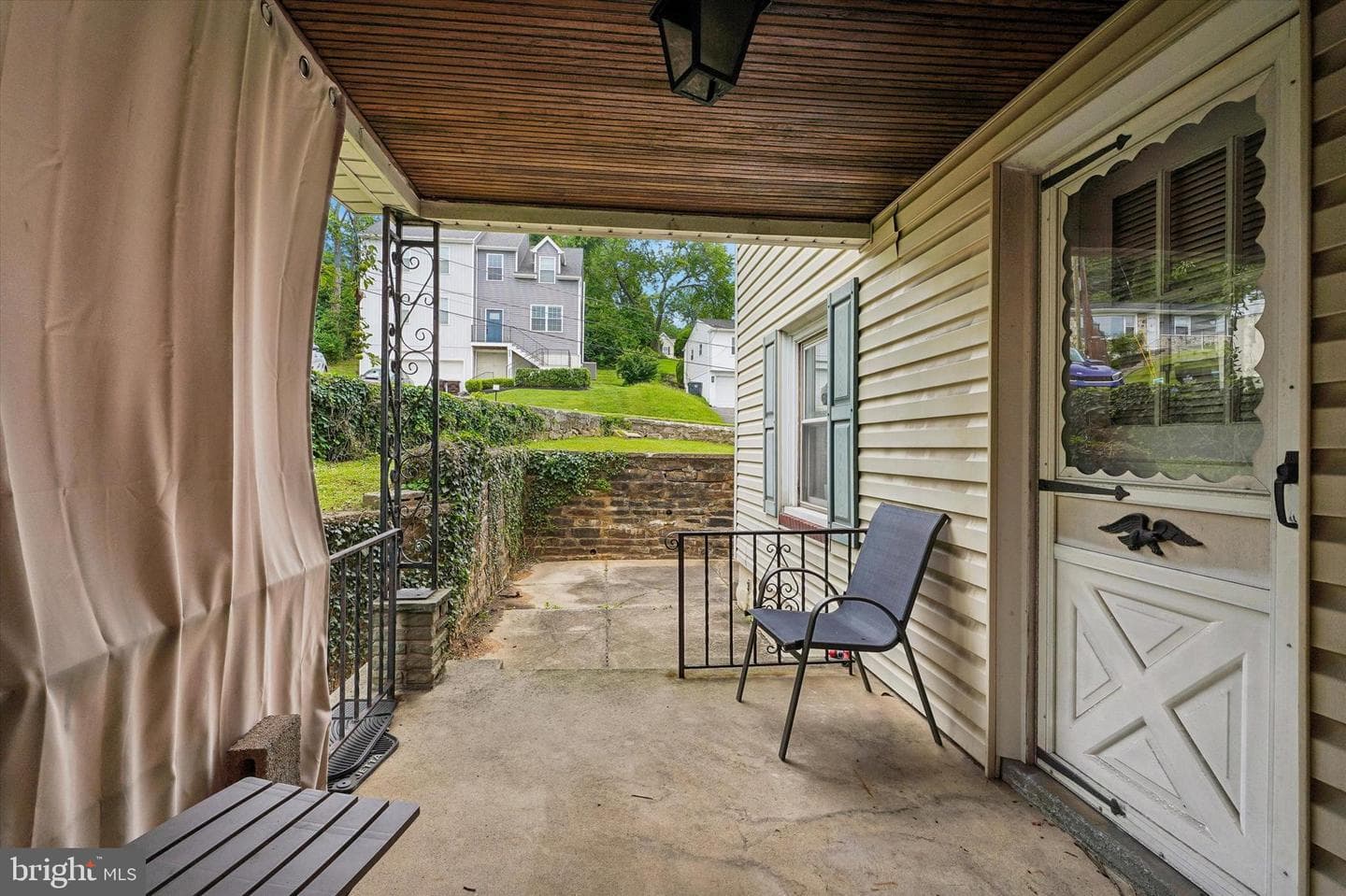 1210 E Matsonford Road photo 22
