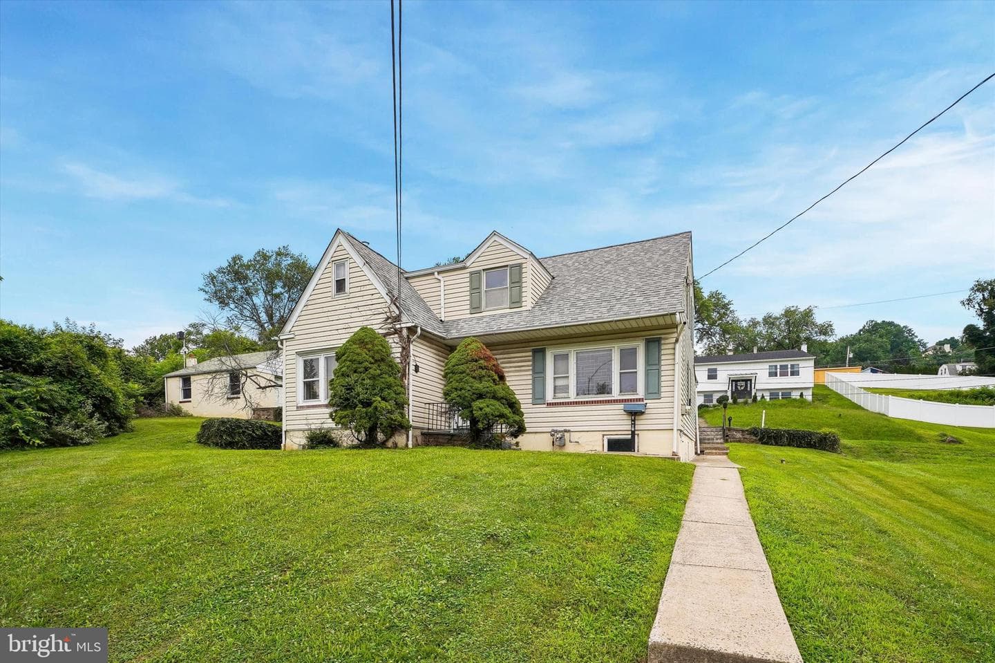 1210 E Matsonford Road photo 23