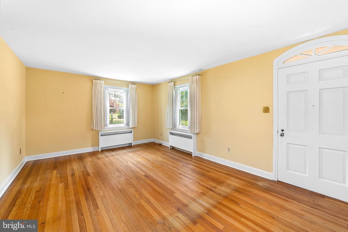 121 Oak Drive photo 6