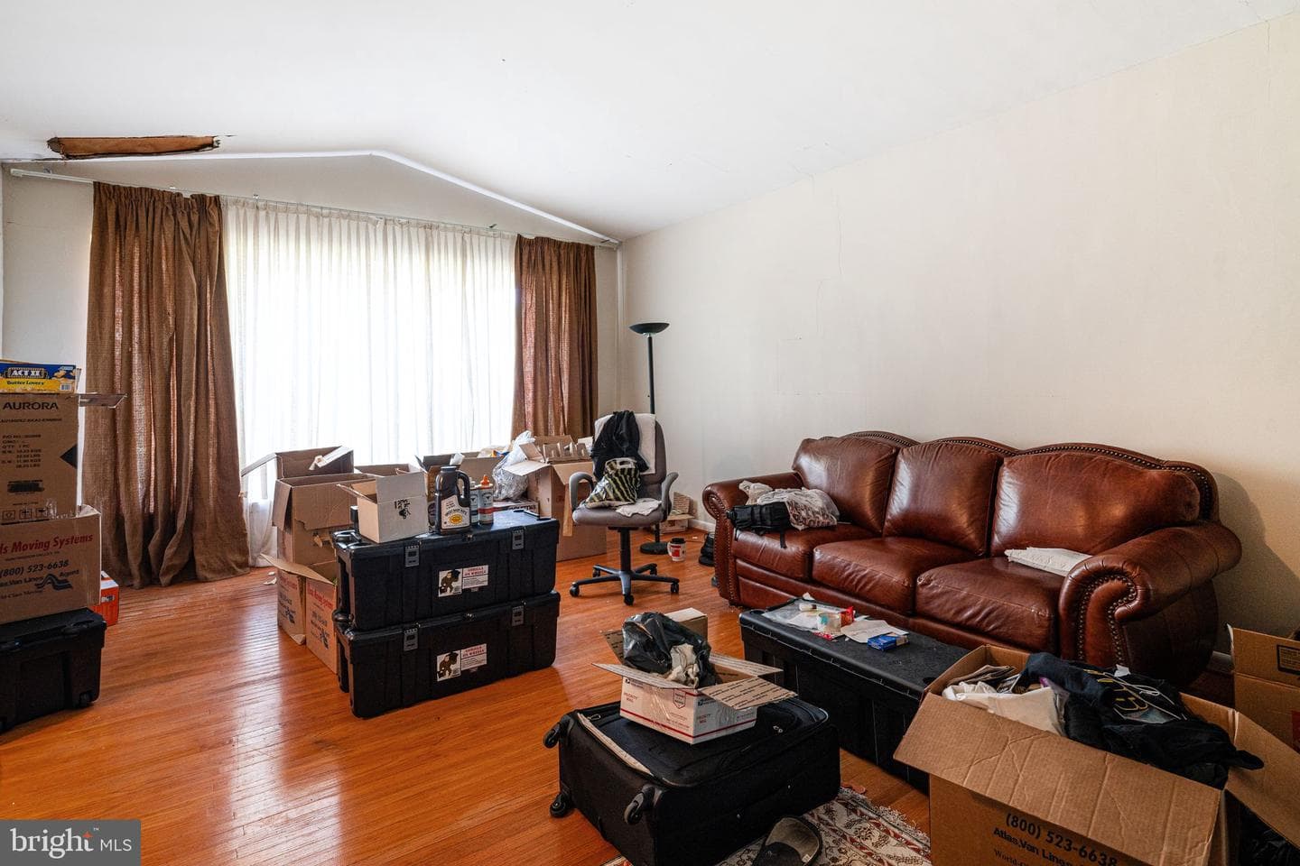 7942 Oak Hill Drive, Cheltenham