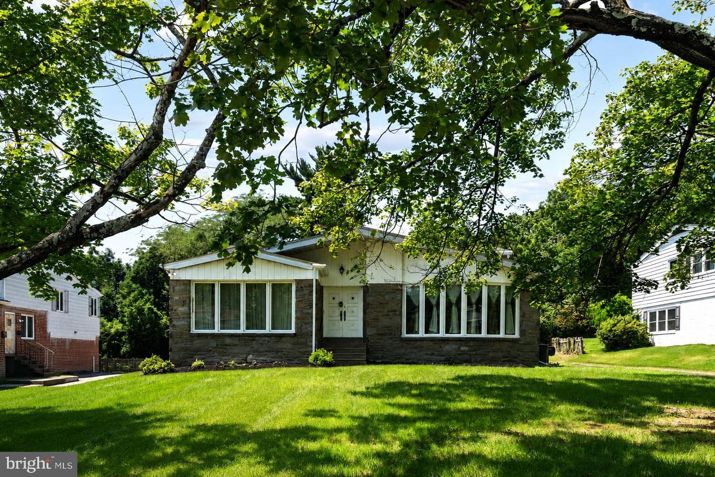 7942 Oak Hill Drive photo 24
