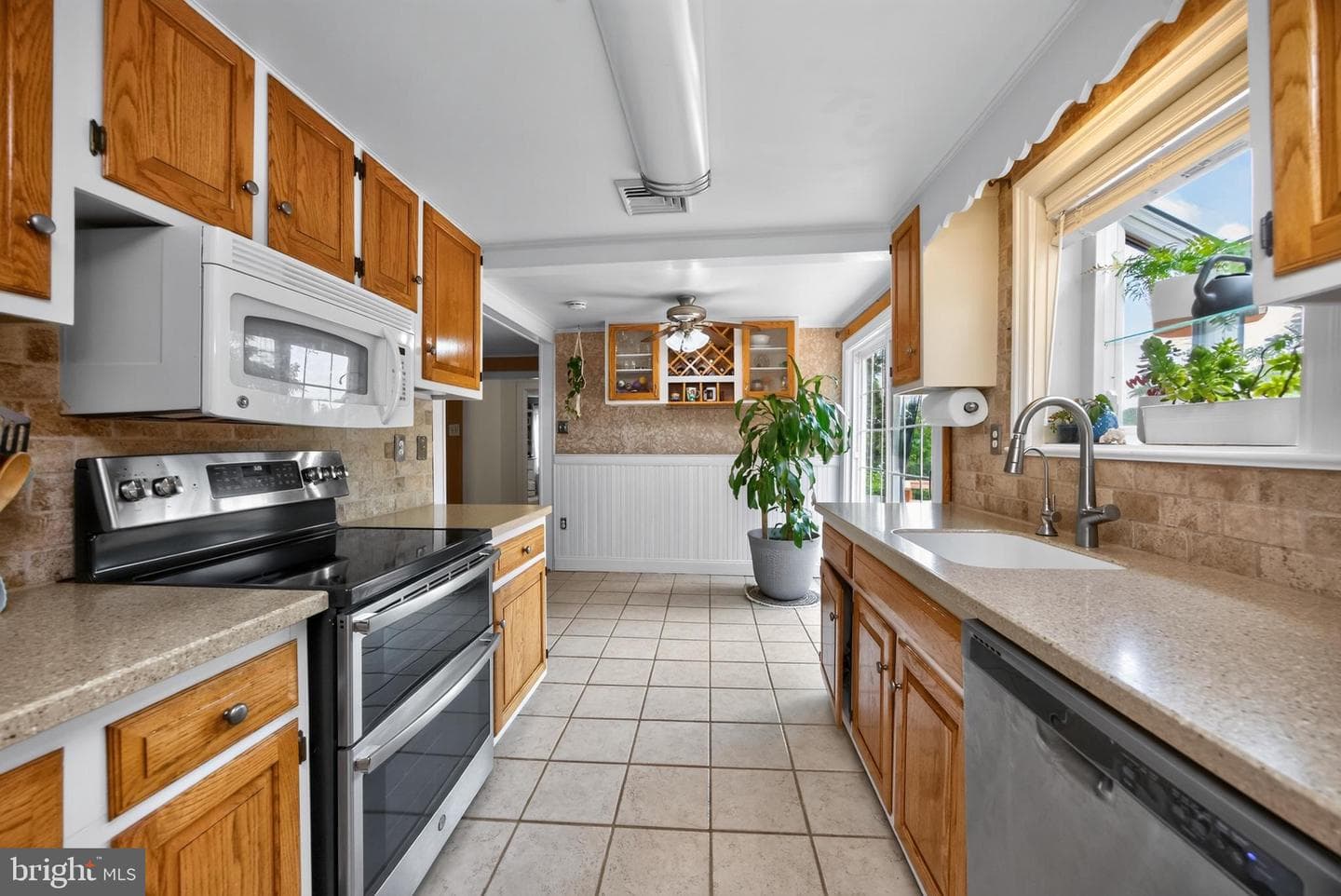 111 Fulmer Road photo 7