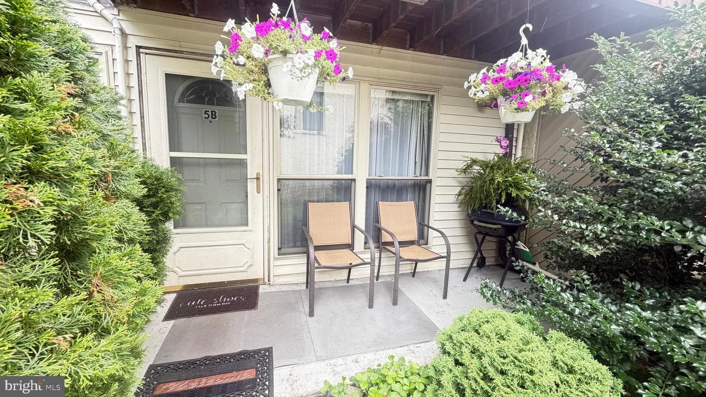 233 Township Line Road #5b, Elkins Park