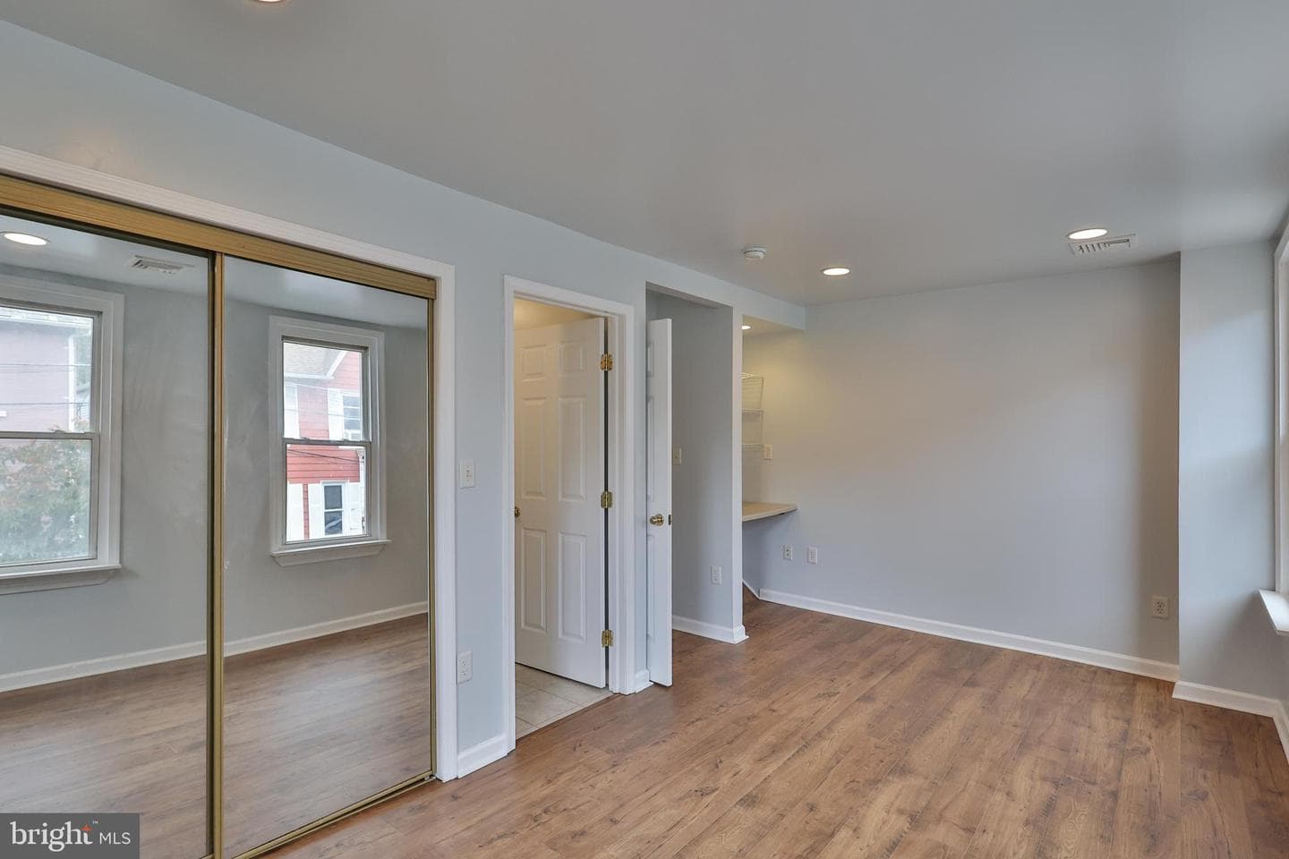 427 Pawnee Street photo 26