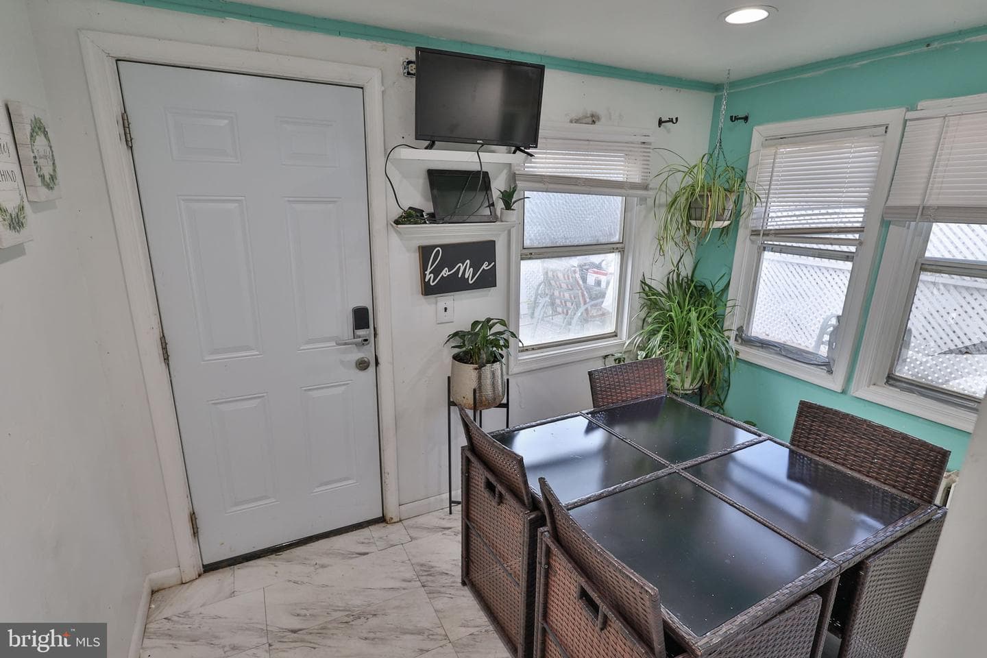 1147 Arcadia Street photo 22