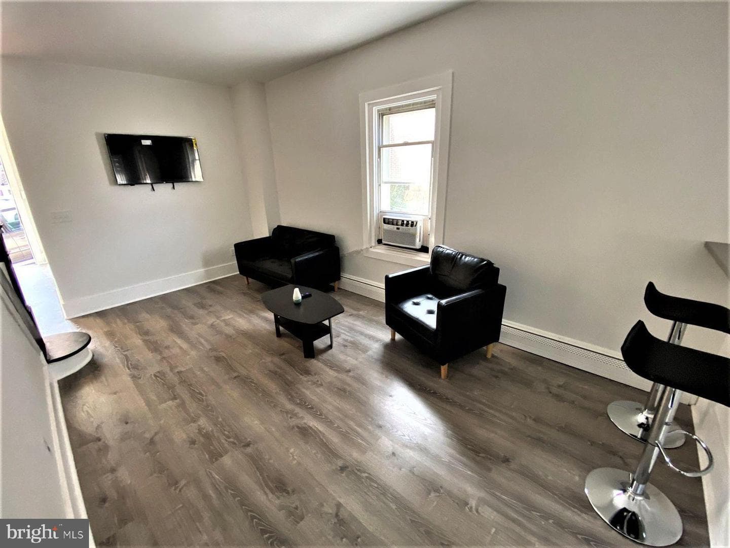 515 Thomas Street photo 17