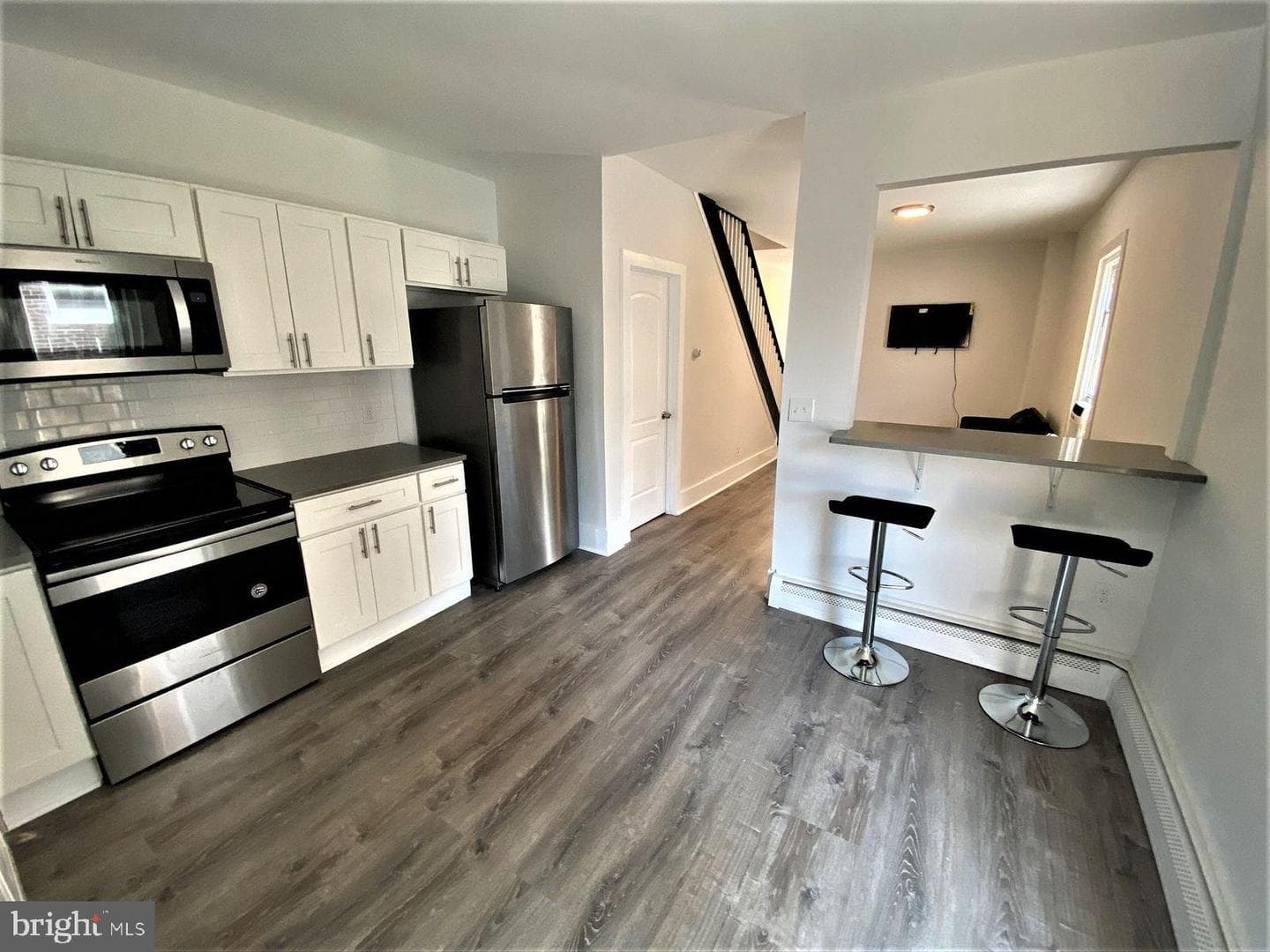 515 Thomas Street photo 3