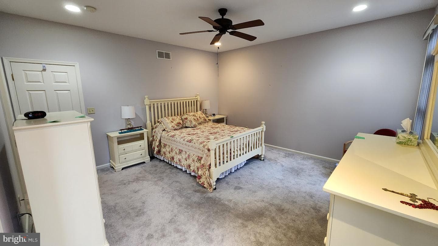 3 Kings Avenue photo 16