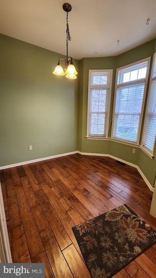 3 Kings Avenue photo 6