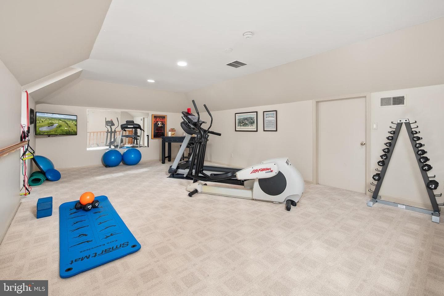 1593 Saucon Valley Road photo 56