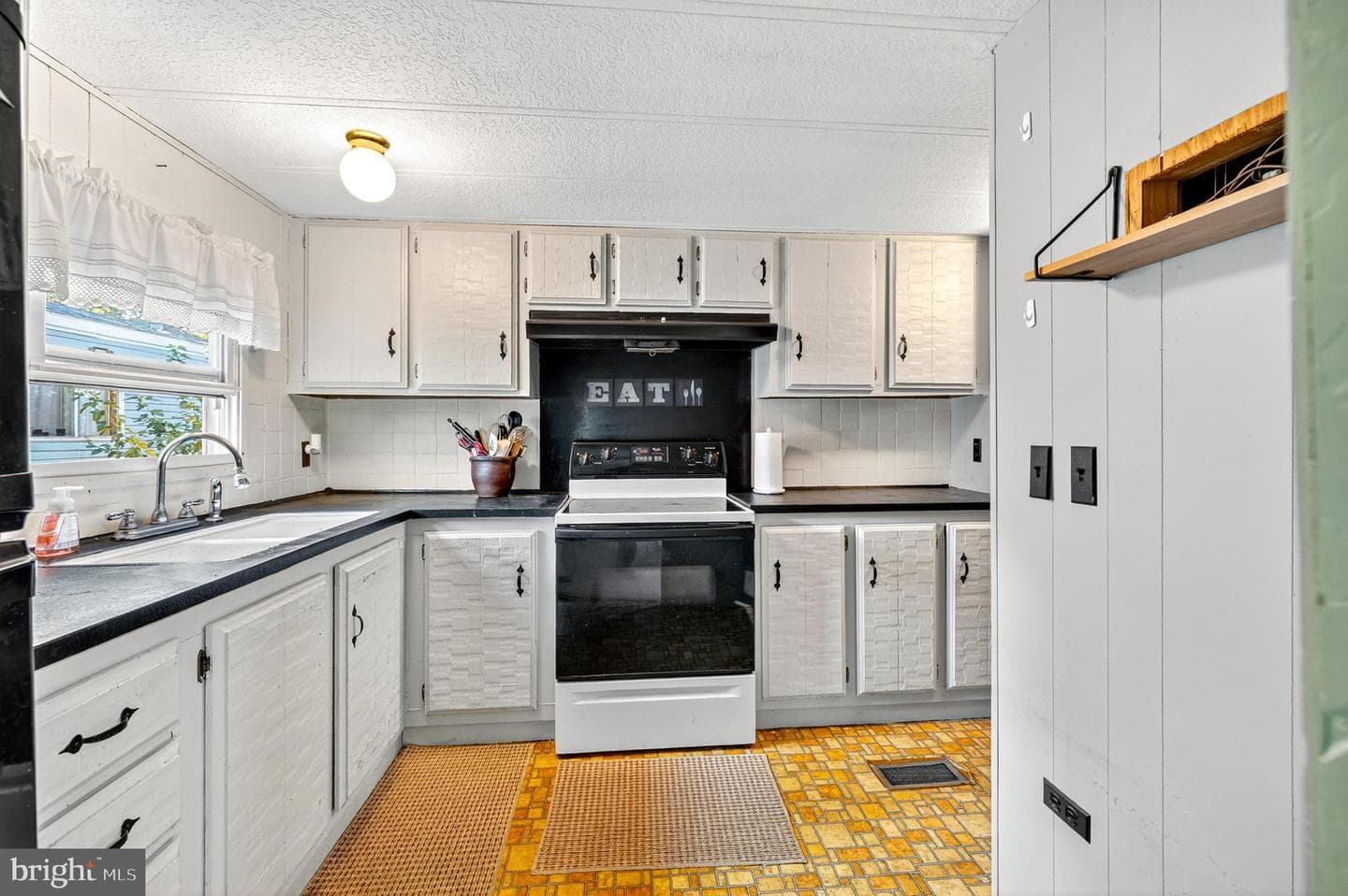 8220 Airport Road #4 photo 8