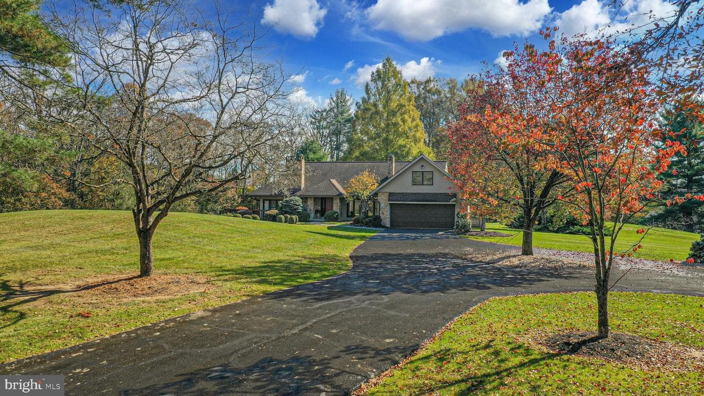 1588 Saucon Valley Road