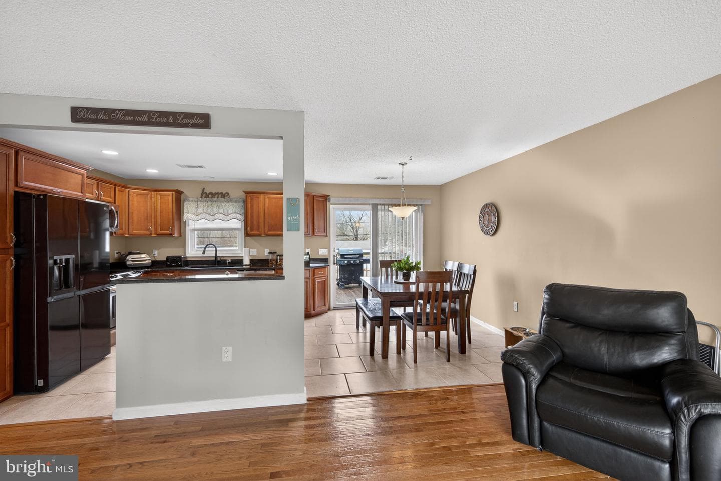 1386 Jefferson Street photo 12