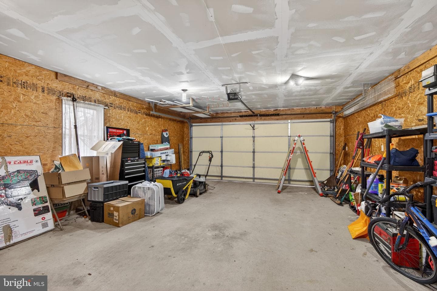 1386 Jefferson Street photo 24