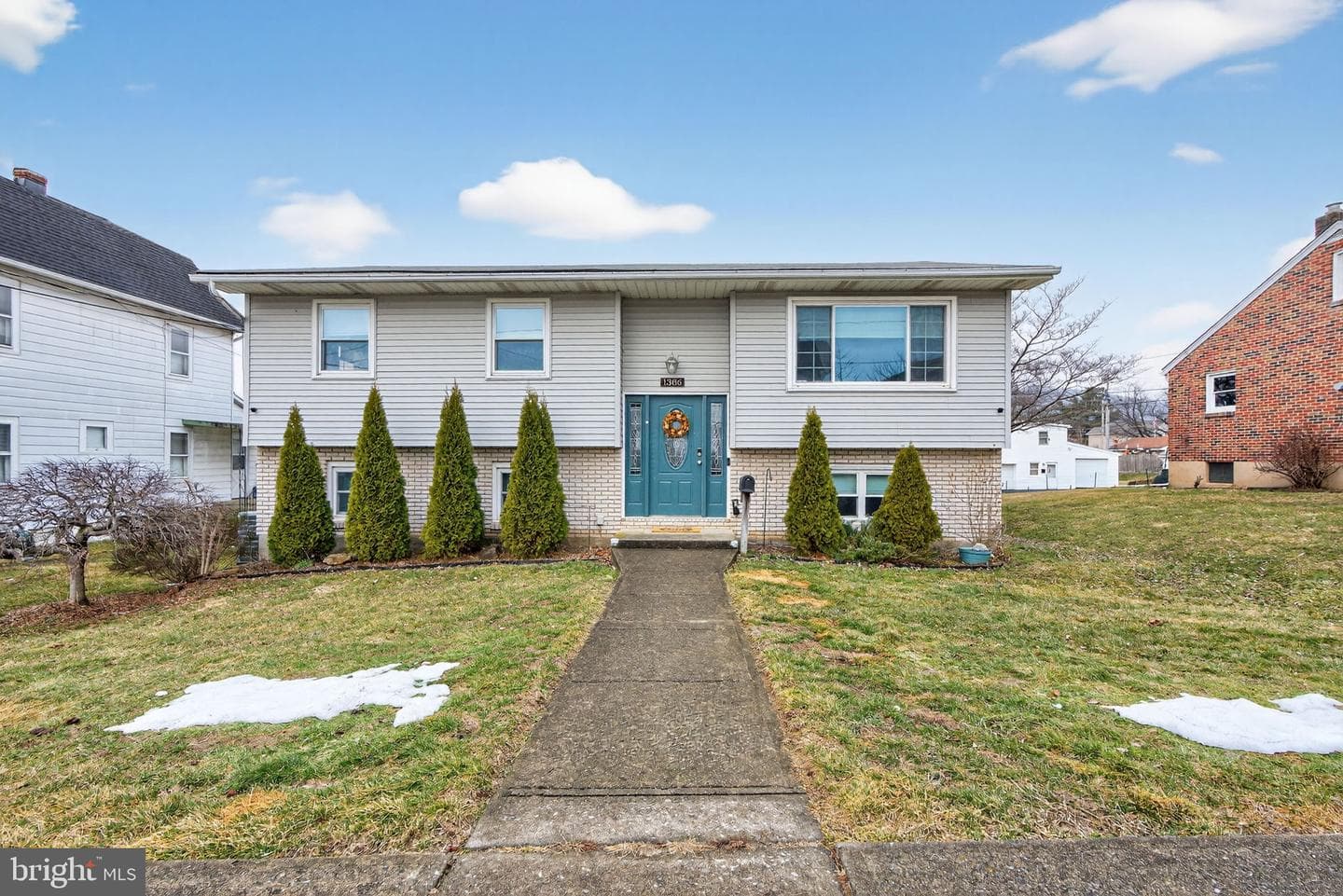 1386 Jefferson Street photo 27