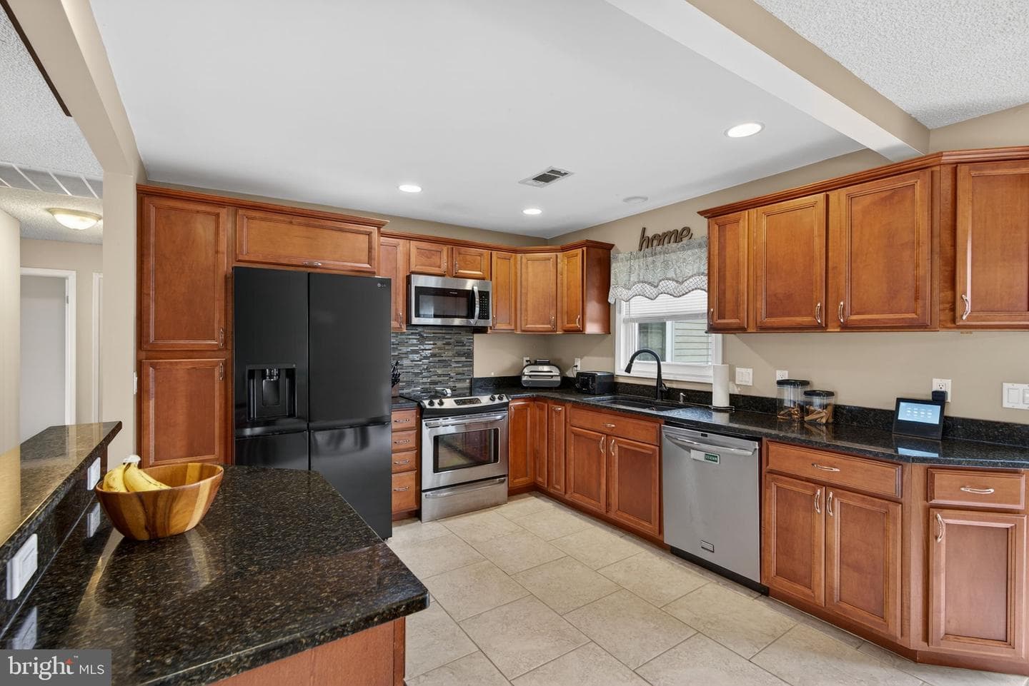 1386 Jefferson Street photo 7