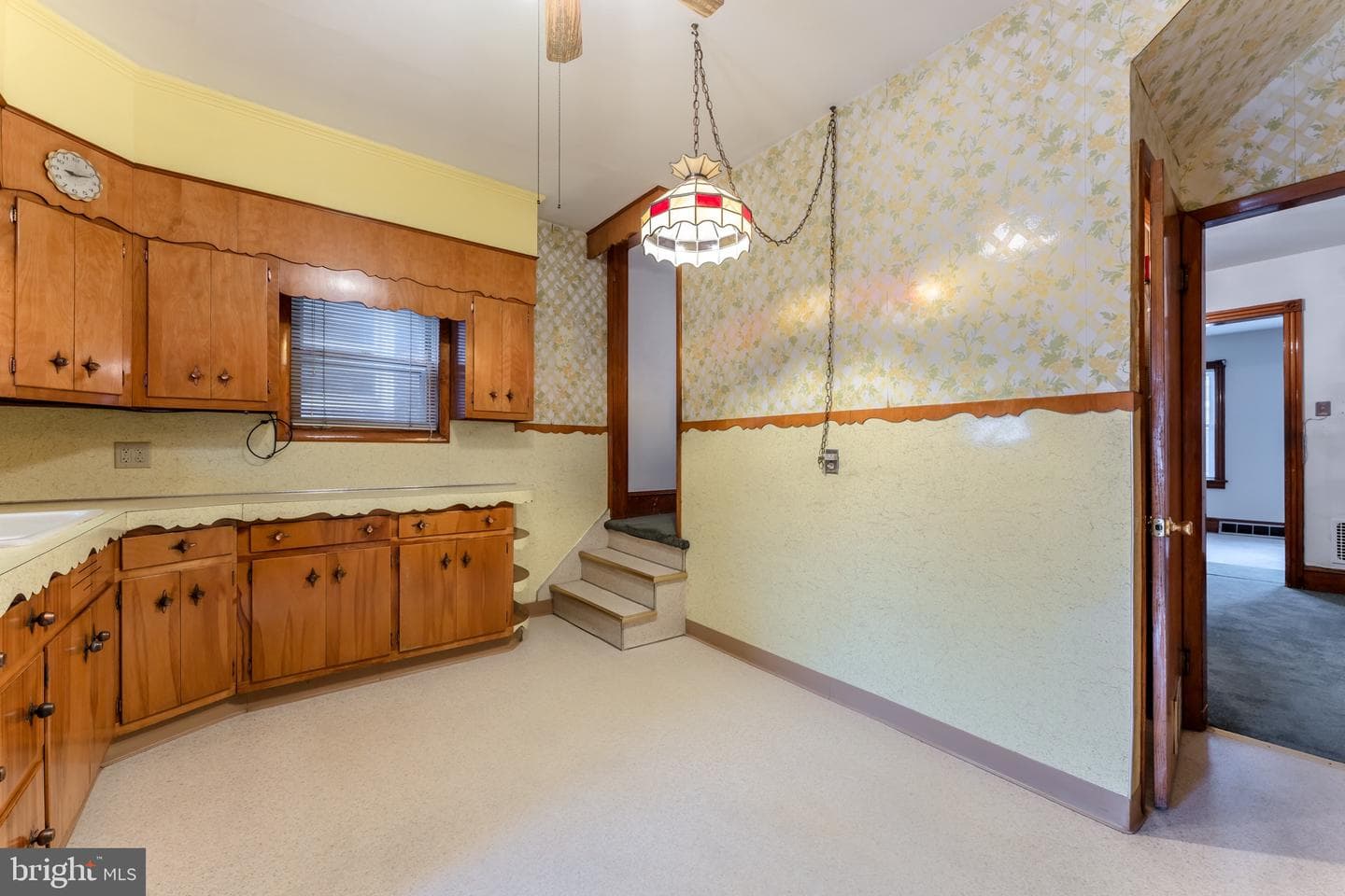 1242 Ferry Street photo 11