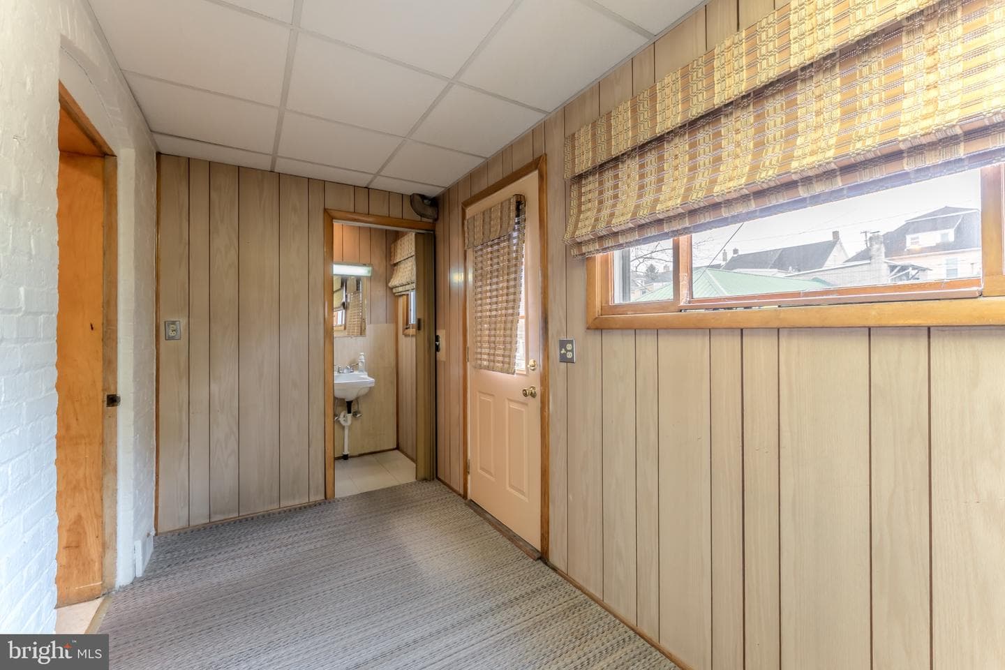 1242 Ferry Street photo 15
