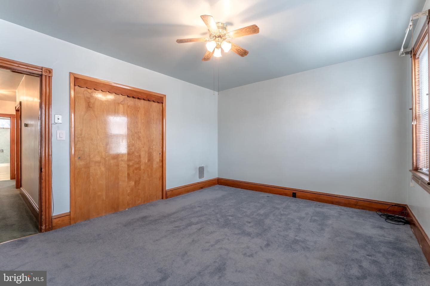 1242 Ferry Street photo 21