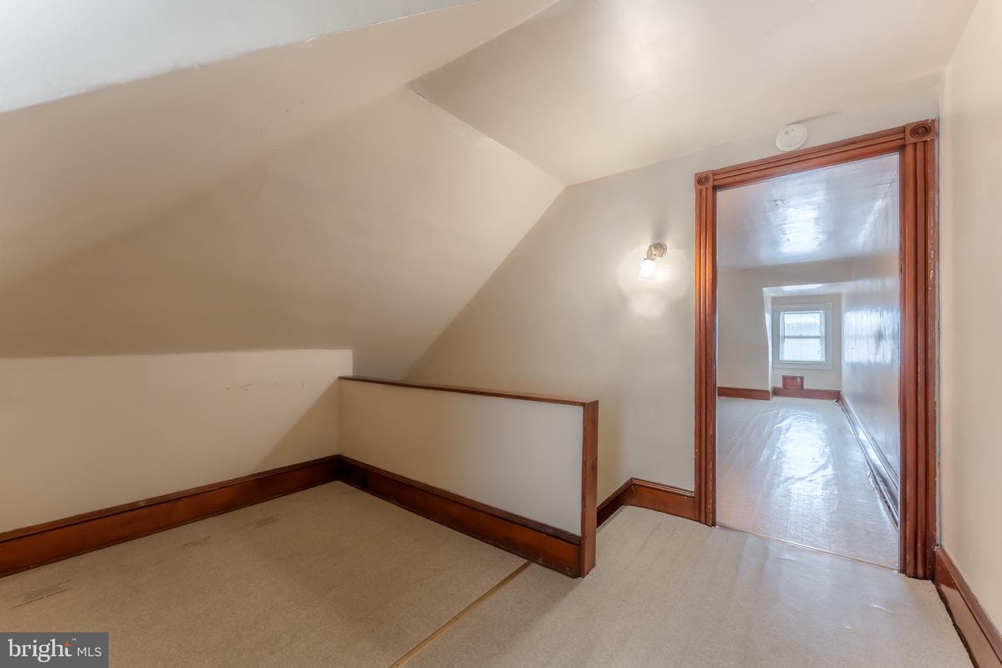 1242 Ferry Street photo 26