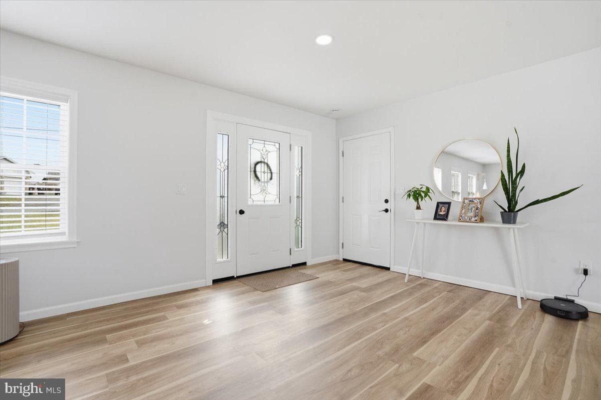 1647 4th Street photo 8