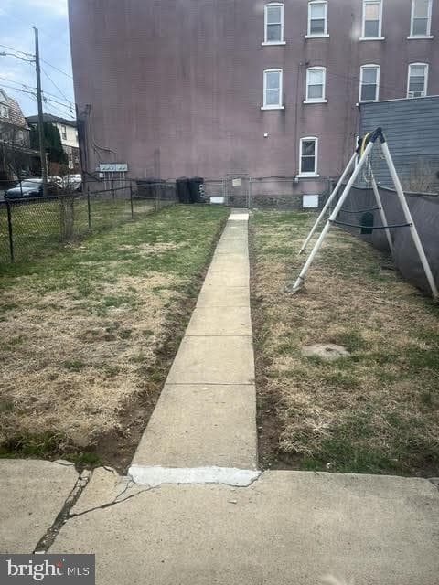 522 Fiot Avenue photo 14
