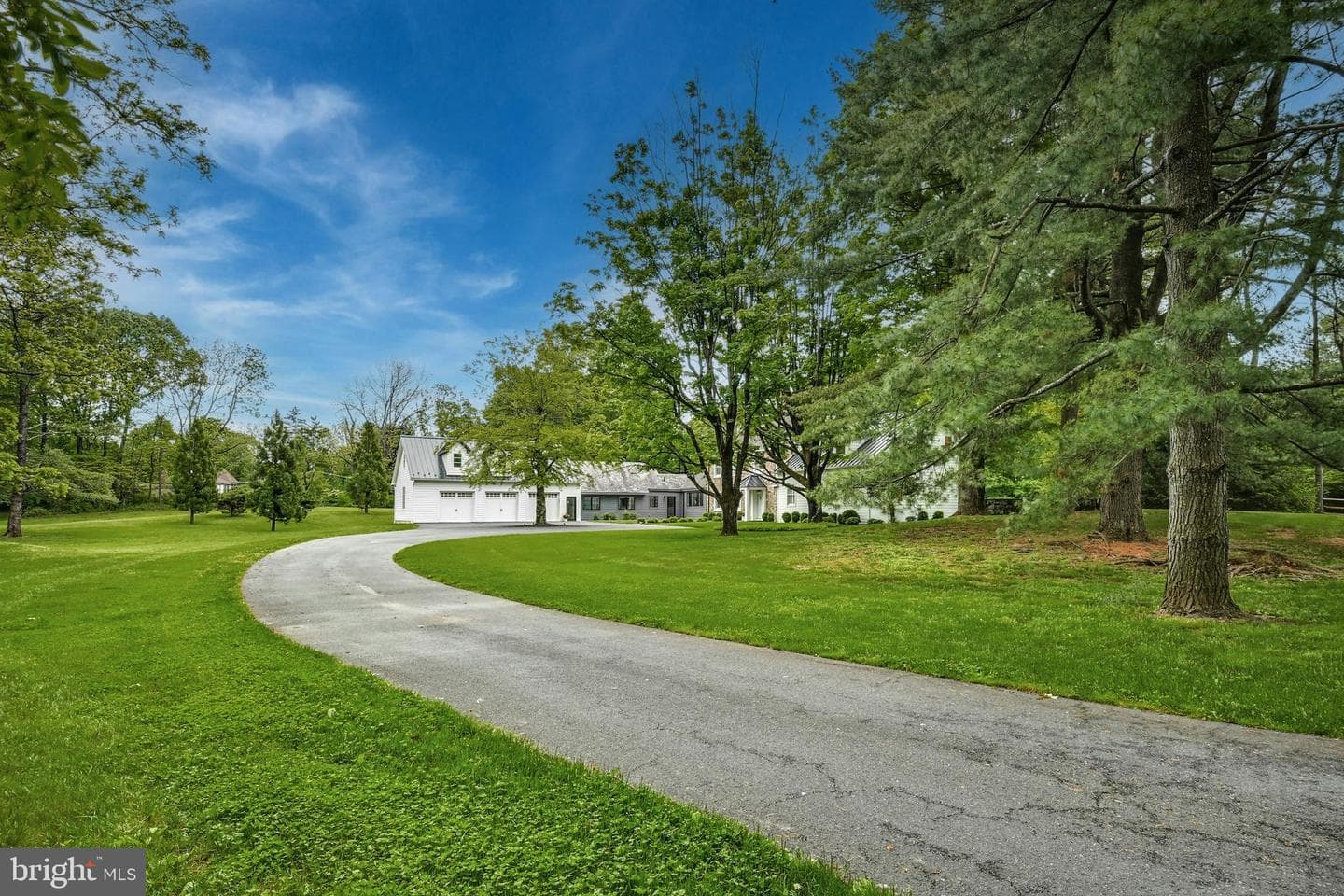 1803 Apple Tree Ln E photo 43