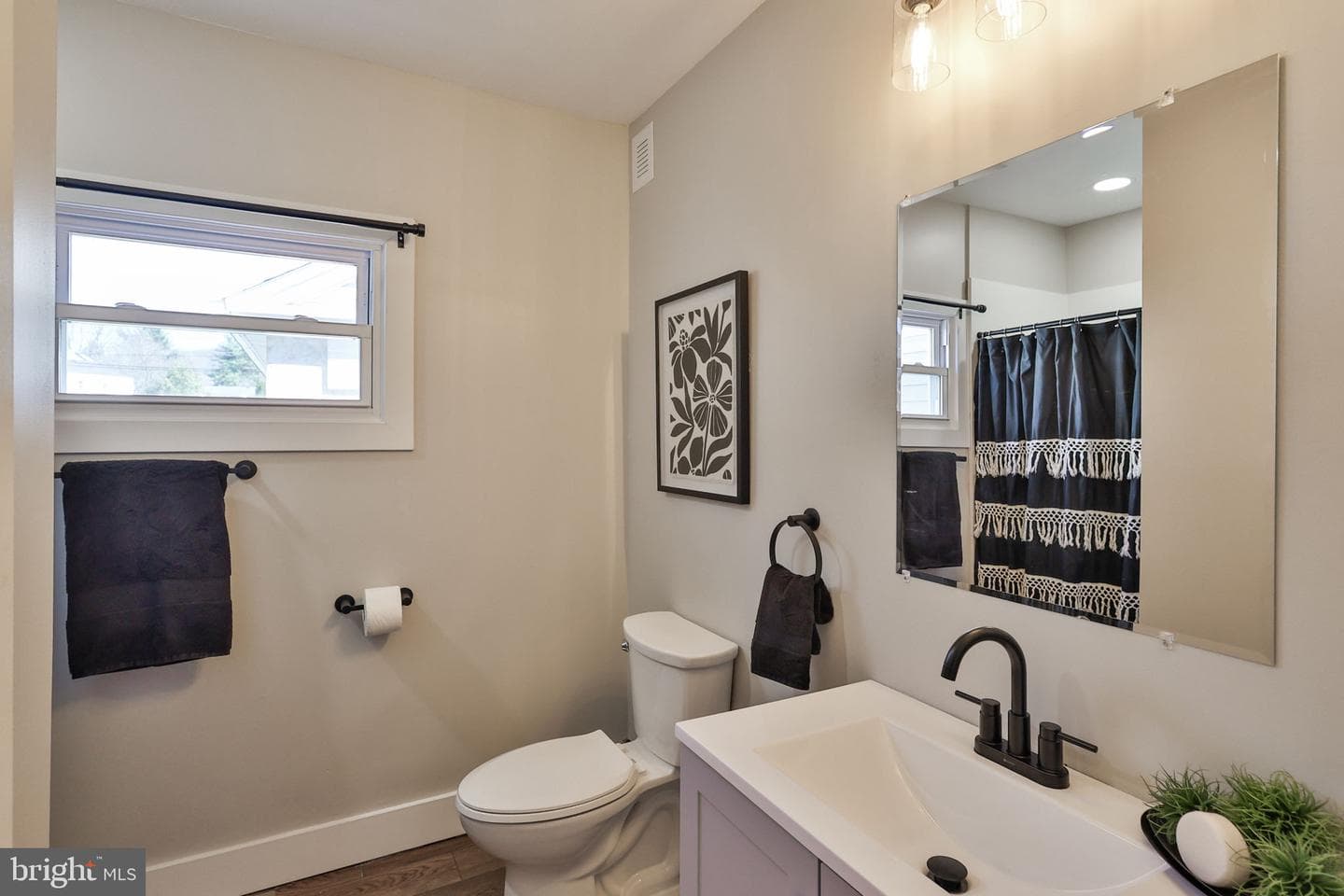 1437 Keilman Avenue photo 33