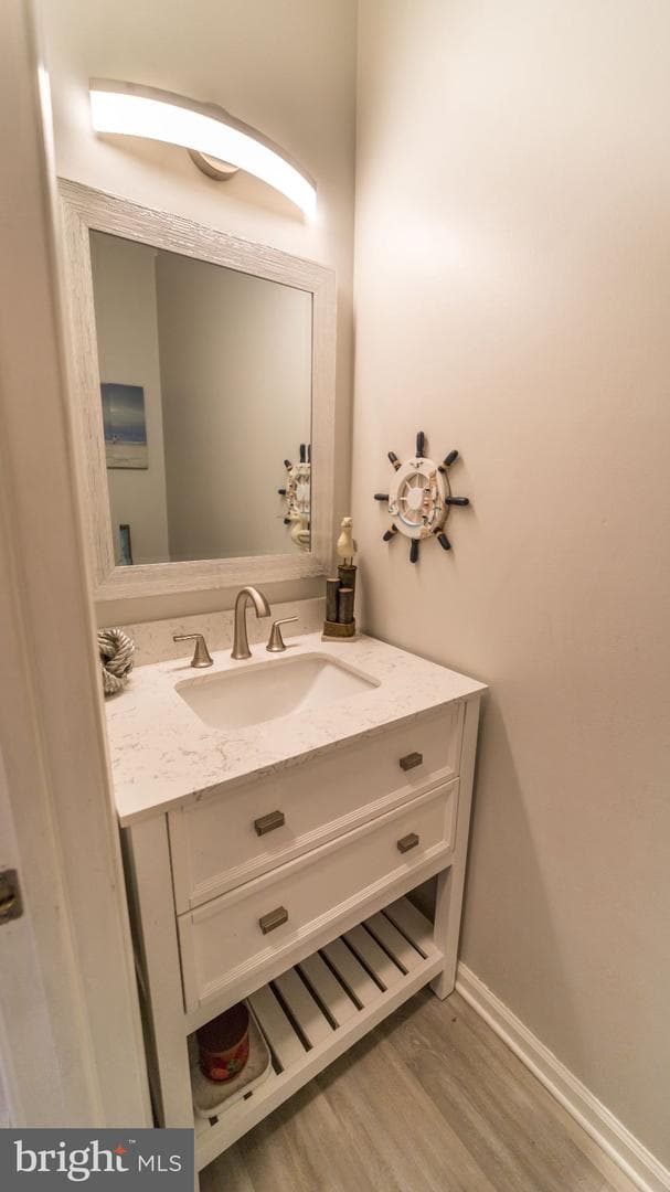 2305 Sheffield Drive photo 17