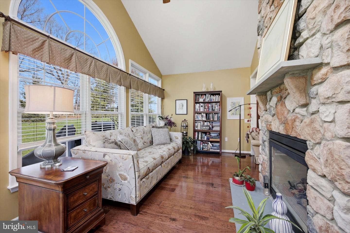 158 Glenmoor Circle N photo 19