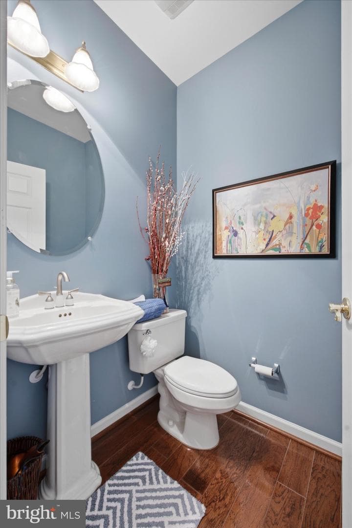 158 Glenmoor Circle N photo 22