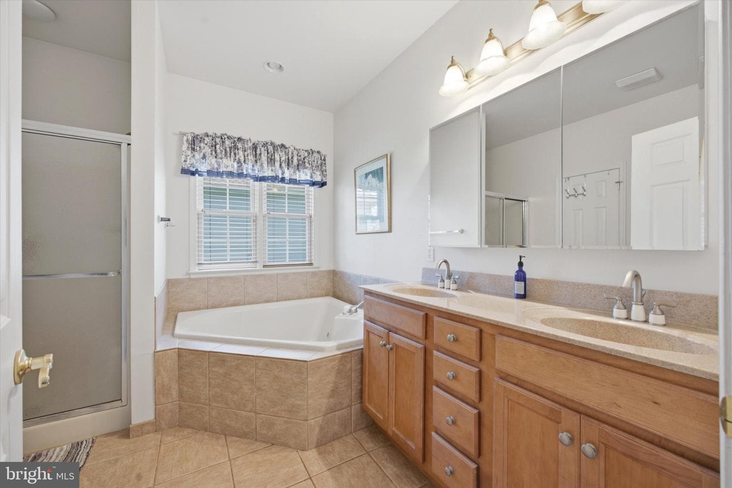 158 Glenmoor Circle N photo 30