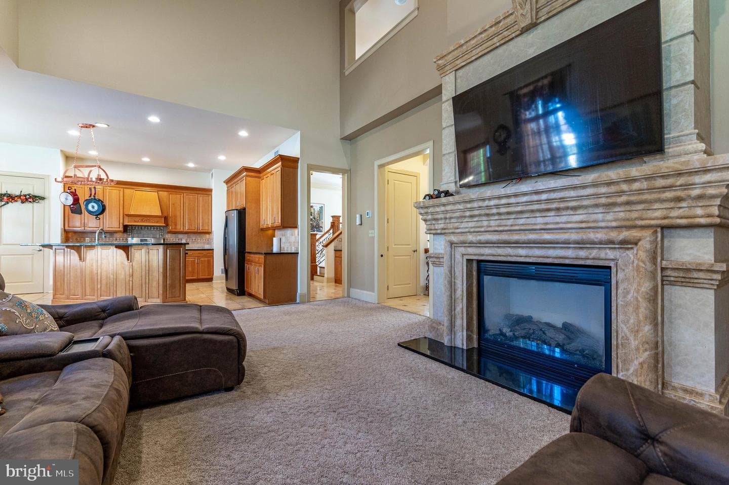 49 Crest Boulevard photo 20