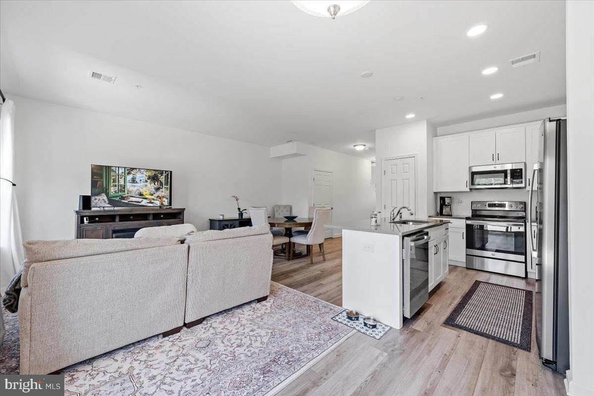 133 Scotty Drive photo 11