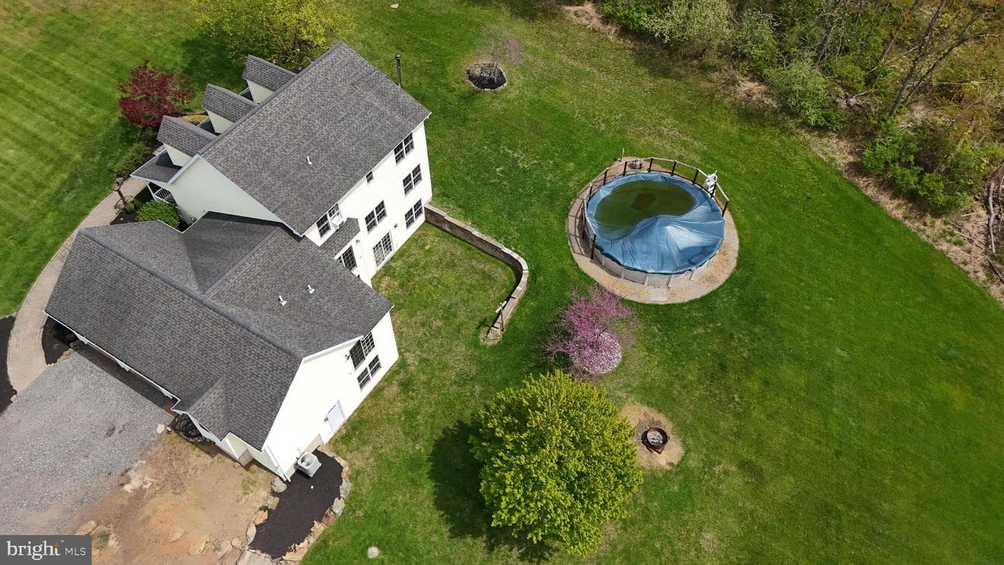 725 Buttermilk Road photo 68