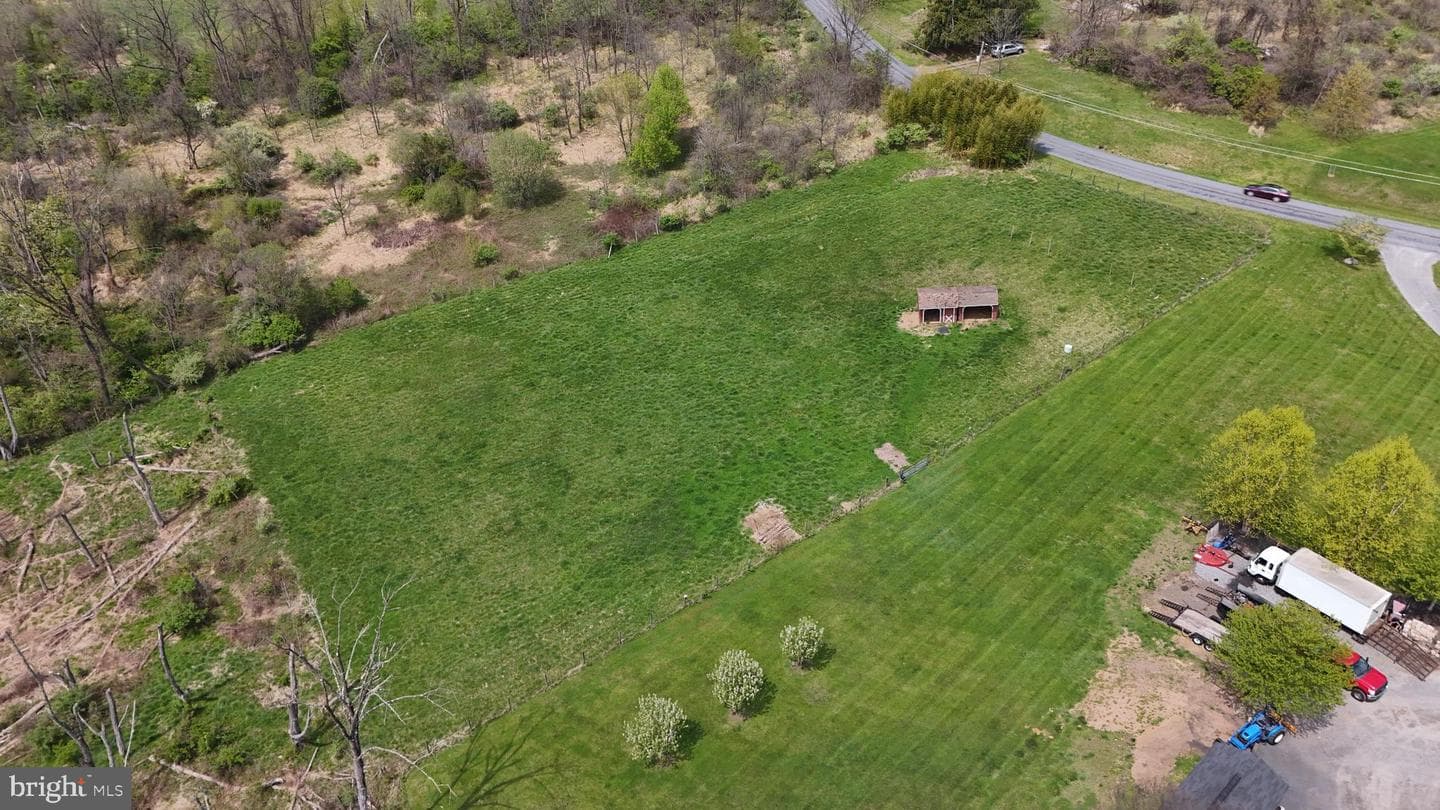 725 Buttermilk Road photo 76