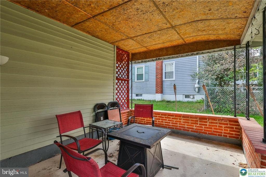 3033 Mission Road photo 40