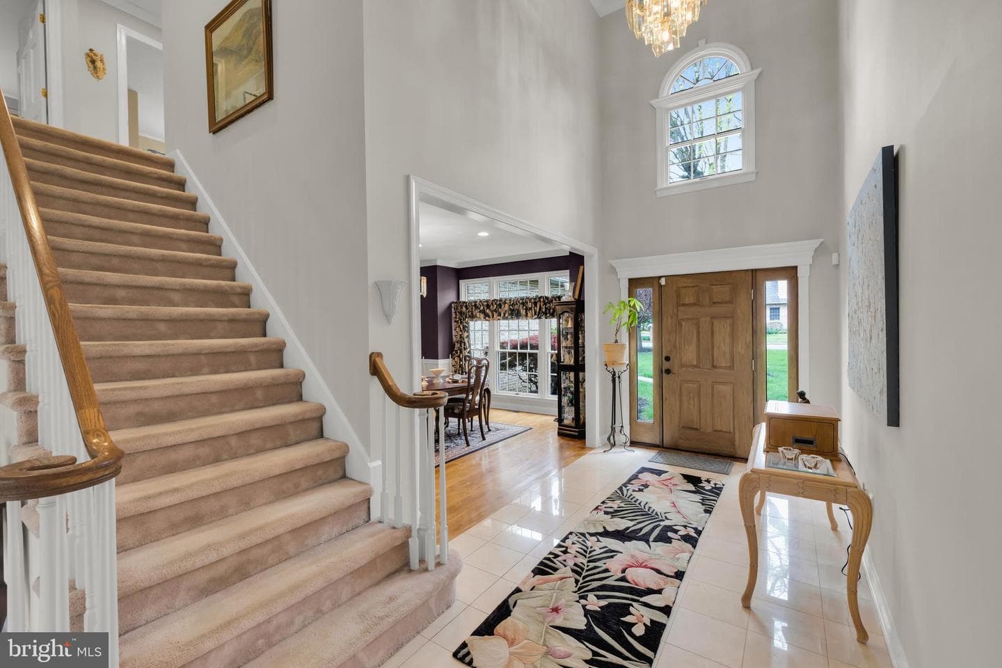 1860 Rosewood photo 3