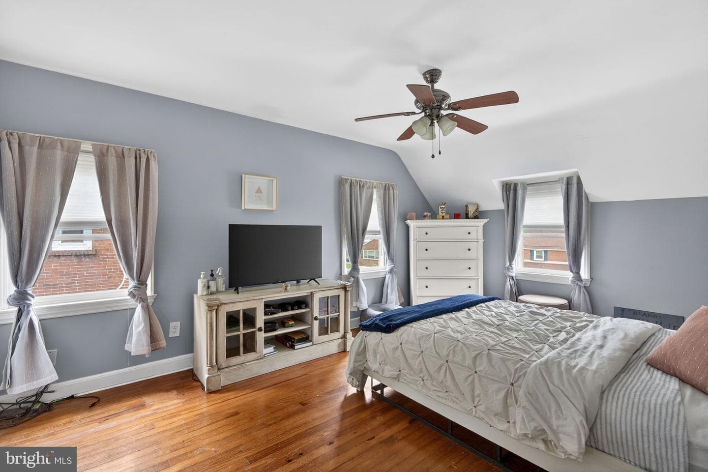 1716 Carlisle Street photo 20