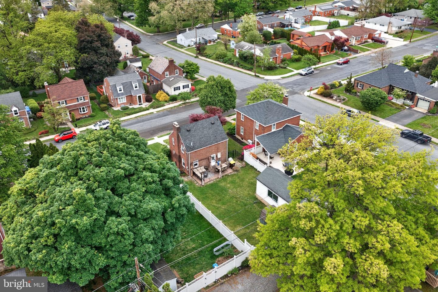 1716 Carlisle Street photo 32
