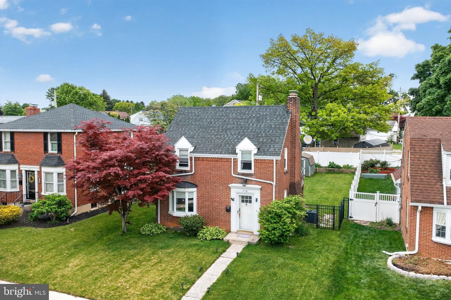 1716 Carlisle Street photo 5