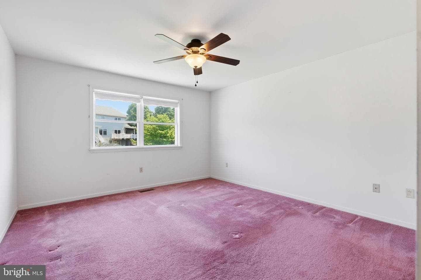 220 Melissa Drive photo 24