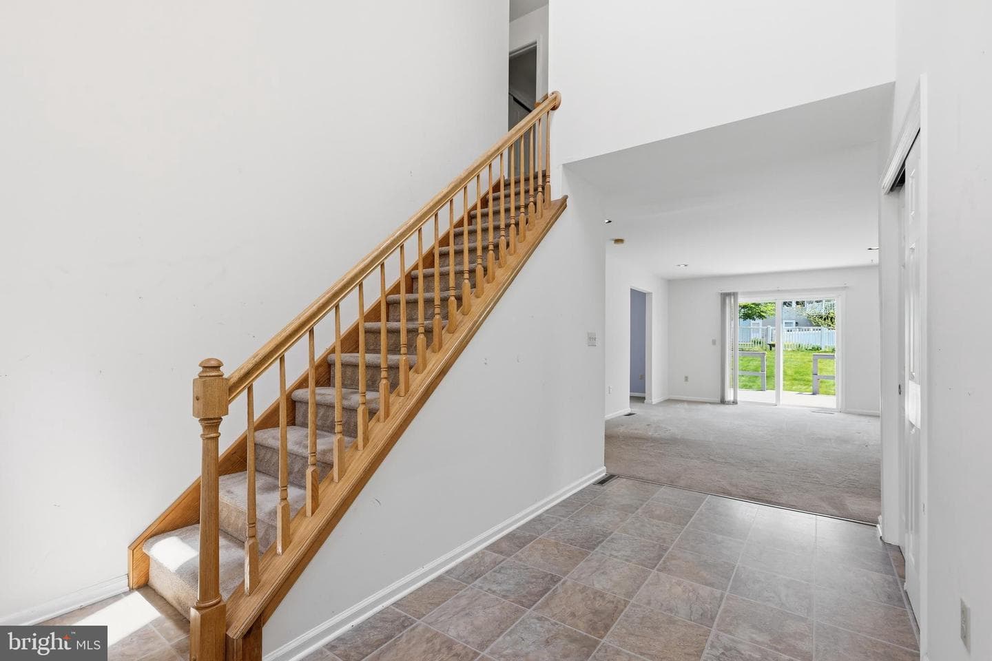 220 Melissa Drive photo 6